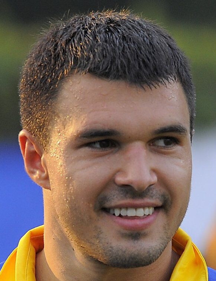 Calcio, l'attaccante Valeri Bojinov dice sì al Catania