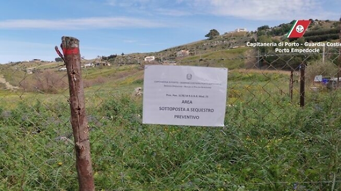 Nuovamente posta sotto sequestro l'area di Bovo Marina adibita a parcheggio