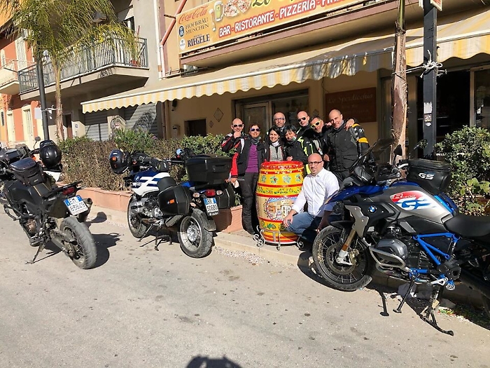 Magna via Francigena; al via l'iniziativa ad Aragona: "Stop lunch tra cibo e moto"