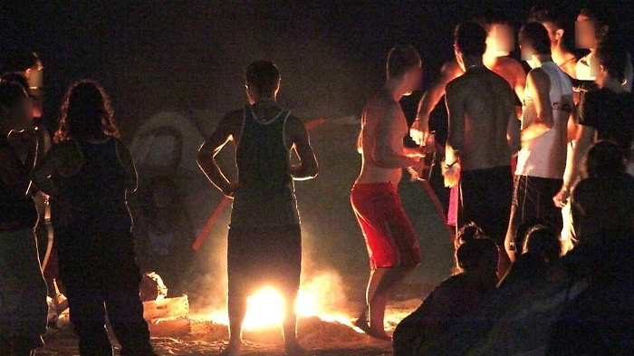 Catania, blitz della polizia al &ldquo;rave party&rdquo; alla Plaia: 19 indagati