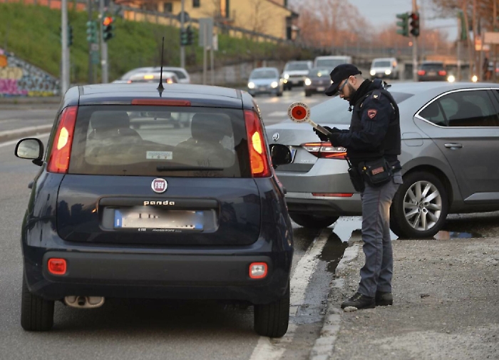 Coronavirus, anche in Sicilia posti di blocco per controllare gli spostamenti