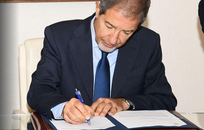 Coronavirus, Musumeci firma una nuova ordinanza per la Sicilia: confermate tutte le restrizioni