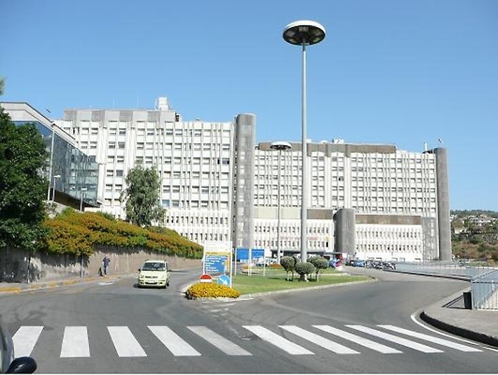 Coronavirus, due reparti del Cannizzaro a rischio contagio dopo due casi