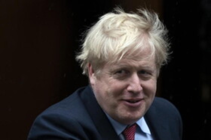 Coronavirus, il "redivivo" Boris Johnson: «La mia partita a scacchi con la morte»