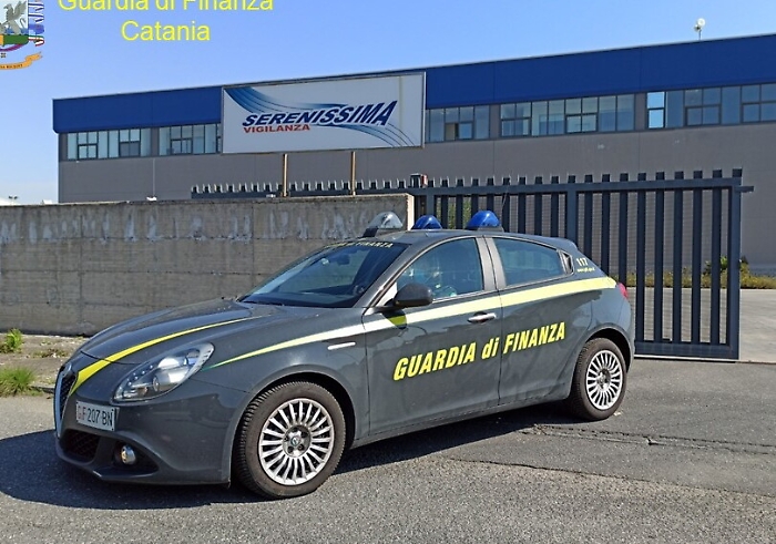 Fatture false e Iva non versata: beni per 1,1 mln di euro sequestrati ad imprenditore catanese