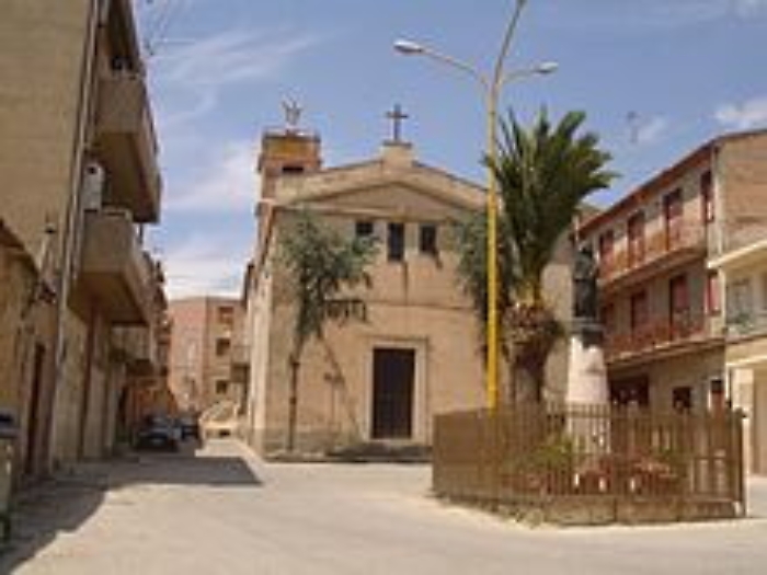 Coronavirus, negativo il tampone post mortem sull'anziana morta nella Rsa