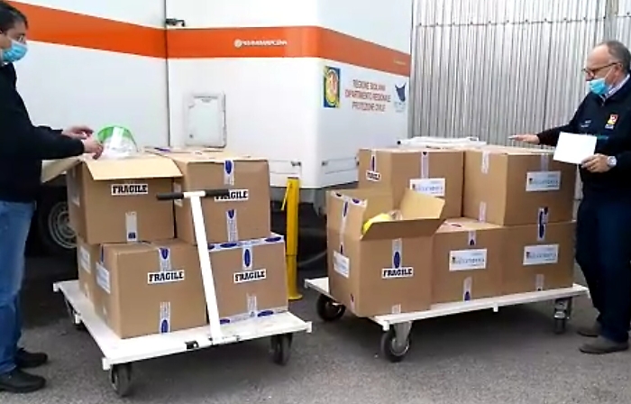 Per le mascherine “made in Sicily” commesse anche dal Nord Italia