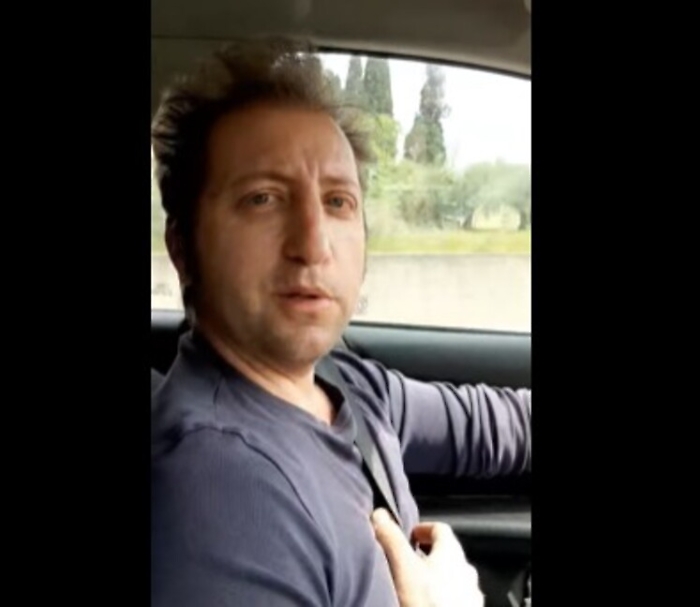 Portano figlia a controllo post-trapianto: multati con 533 euro. Il padre: «E' uno schifo»