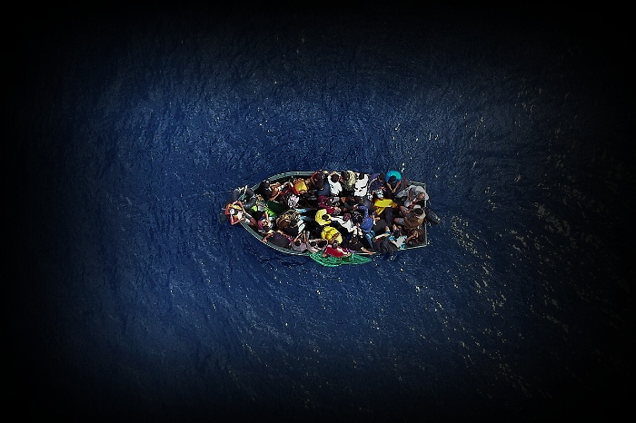 Trentadue migranti arrivati su una barca nella notte a Lampedusa