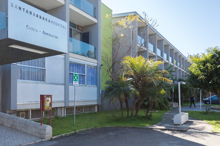 Gela, infermiera con la febbre:
"isolata" Rsa di Macchitella