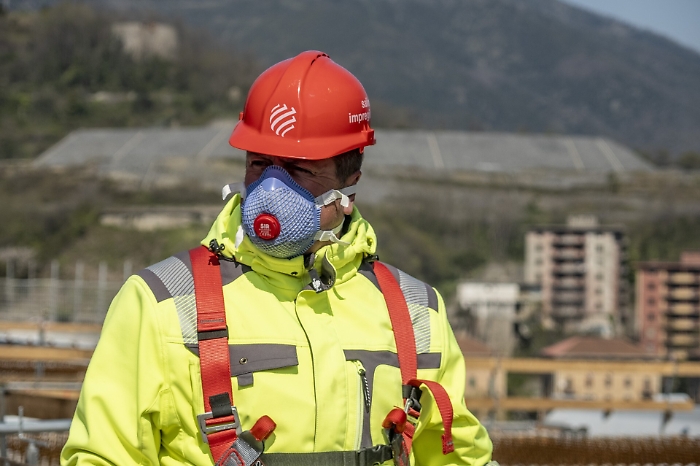 Ripresa dei cantieri in Sicilia Speciali misure sanitarie per chi arriva da fuori regione