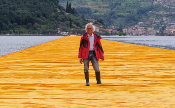 Arte, &egrave; morto Christo, l'autore dell'installazione sul lago d'Iseo
