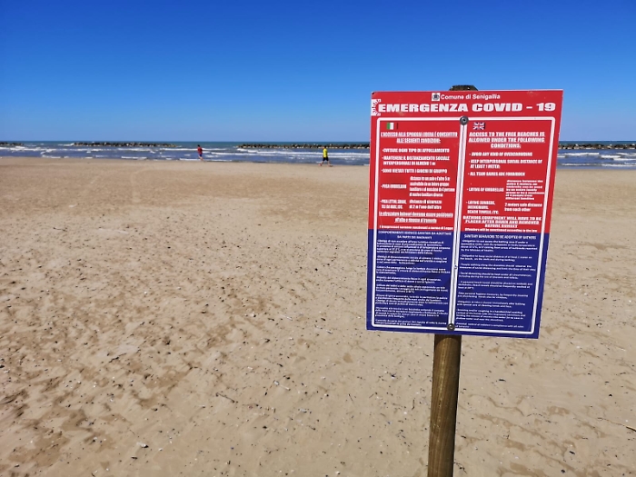 Coronavirus, incontro in Prefettura ad Agrigento per spiagge libere e movida