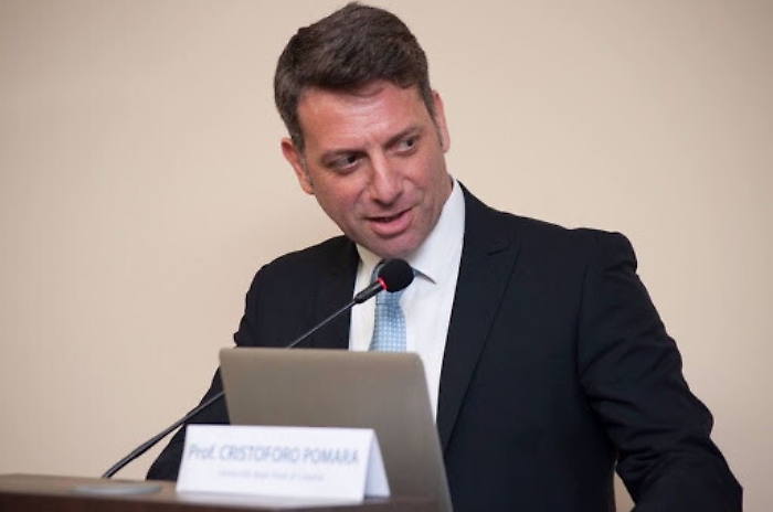 Covid, Pomara: «Basta con test ai drive-in, troppi falsi negativi»