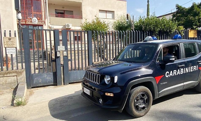 Raddusa, padre e figlio erano spacciatori