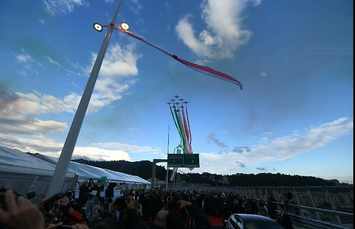 Si fa presto a dire “modello Genova” 
Sicilia, le incompiute in lista d’attesa