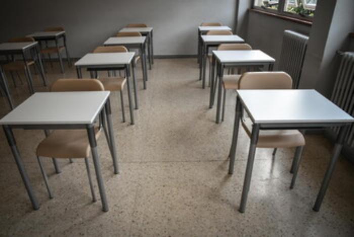 Covid, la Sicilia prepara il ritorno tra i banchi: ecco quando, come e con quali fondi