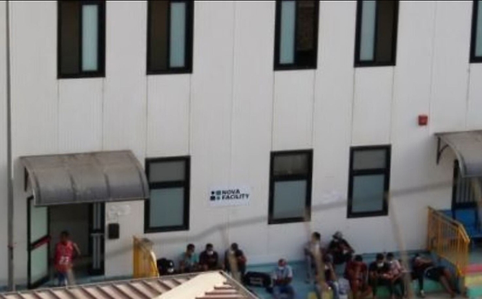 Lampedusa: "solo" 78 migranti nell'hotspot, ma arrivano altri barchini