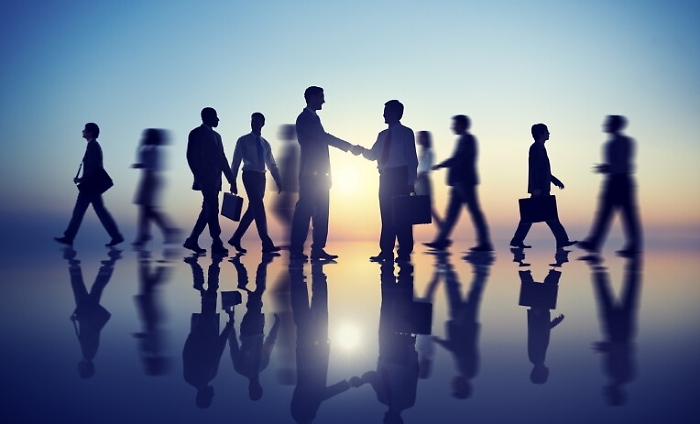 Medici, economisti ma anche diplomati: ecco cosa cerca il mercato