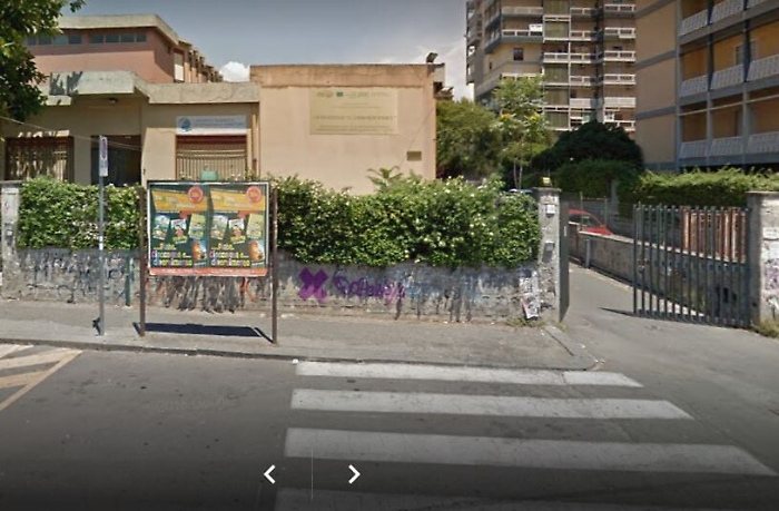 Catania, due classi in quarantena al Lombardo Radice per due ragazze che erano andate alla stessa festa