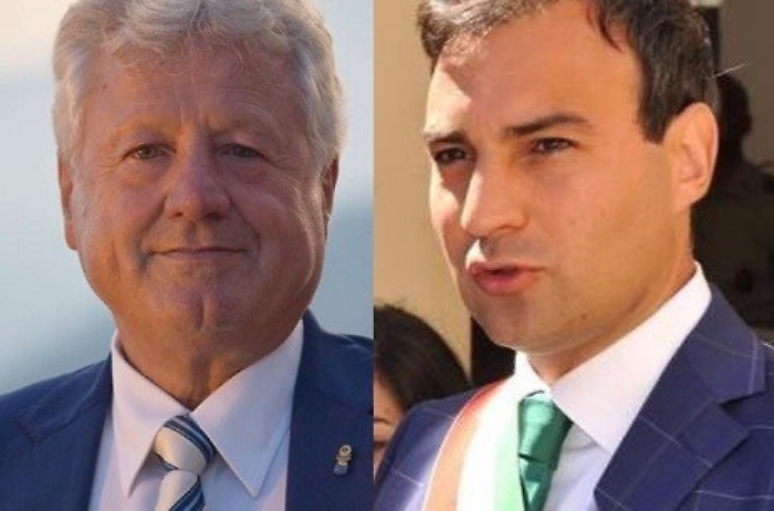 da sinistra Gaetano Scullino, sindaco di Ventimiglia in Liguria e Antonio  Rini, sindaco di Ventimiglia di Sicilia