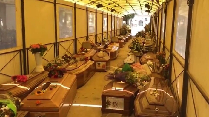 Palermo: mazzette per le sepolture, nei guai l'ex direttore del cimitero dei Rotoli