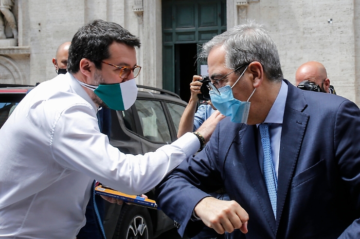 Caso Gregoretti, Gasparri: «Vicenda paradossale, ora ci si diverte»