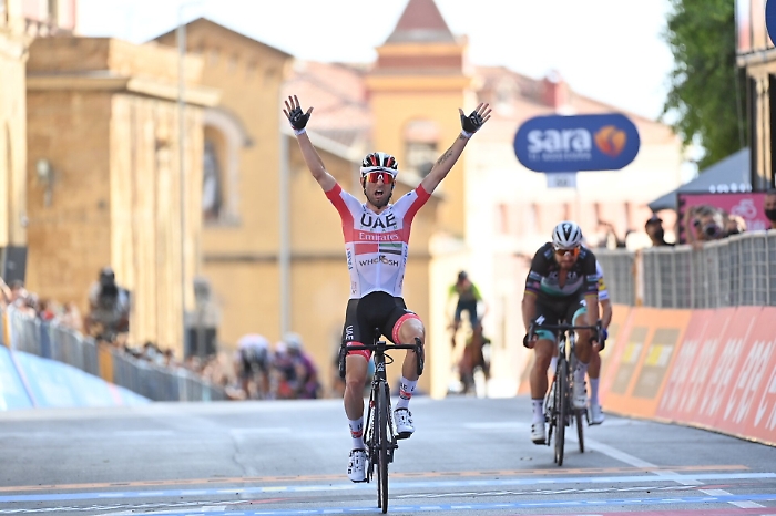 Giro d'Italia, Diego Ulissi vince ad Agrigento la 2/a tappa