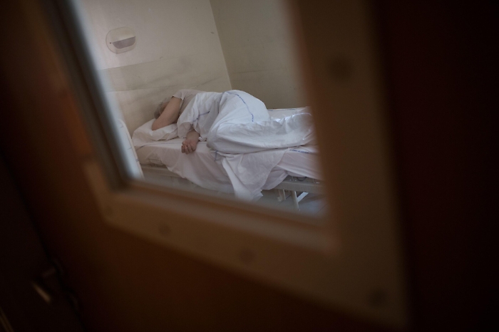 Oltre 1.200 i catanesi con il Covid in isolamento domiciliare: attenzione ai contagi in famiglia