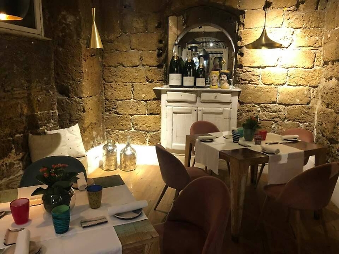 Covid, a Palermo ristoratore fuori dal coro: «Sono per lockdown totale»