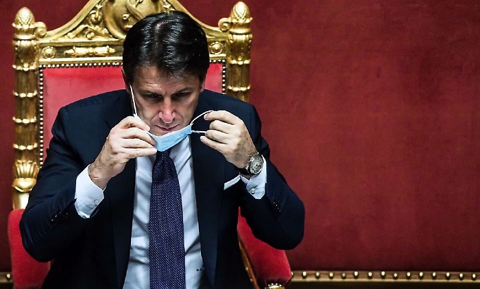 Covid, firmato nella notte il nuovo Dpcm che istituisce i lockdown differenziati