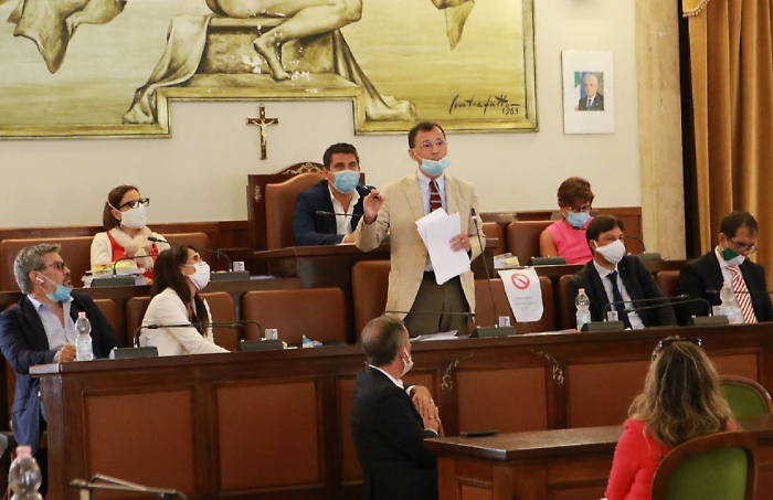 Catania,  Consiglio comunale approva piano triennale opere pubbliche