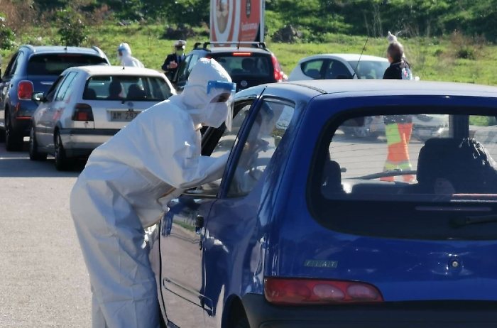 Sabato e domenica tamponi drive-in a Enna e Piazza Armerina