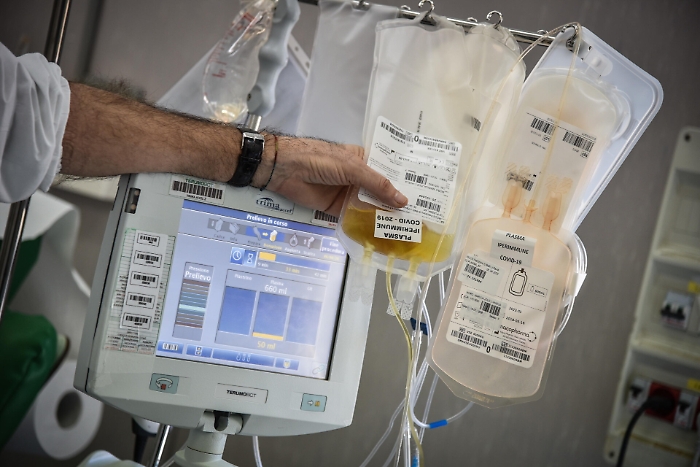 Catania, &laquo;miglioramento sorprendente per un paziente Covid curato con plasma iperimmune&raquo;