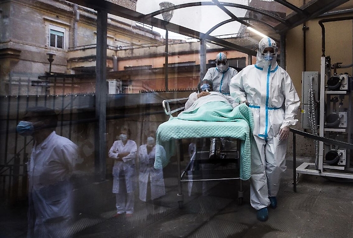 Sicilia, entrano in funzione le unità di crisi per gestire la pandemia