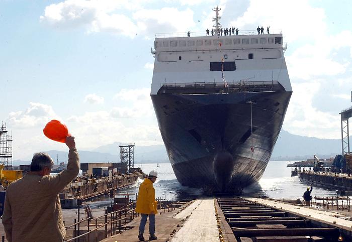 A Palermo si tornerà a costruire navi: firmata intesa con Fincantieri
