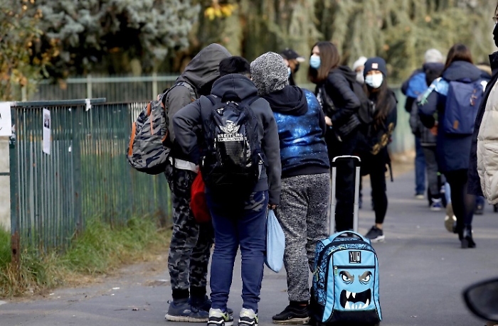 Sicilia, l'assessore Lagalla: &laquo;Nelle scuole niente focolai e pochi contagi&raquo;