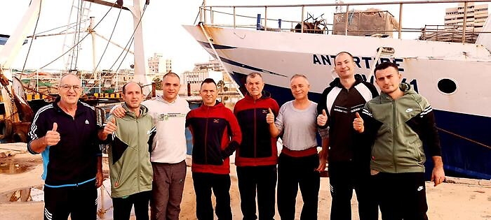 Pescatori liberati, così i libici hanno depredato i motopesca e picchiato i marittimi