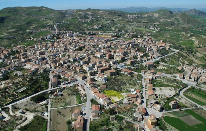 A Milena 62 nuovi positivi in poche ore, il sindaco chiede la zona rossa