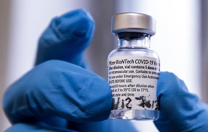 L'Ugl Sicilia: «Basta vaccini a chi non è impegnato nella lotta al Covid»