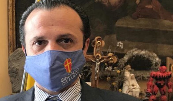Messina, De Luca indagato: «Io accostato a presunti brogli elettorali: non è vero!»