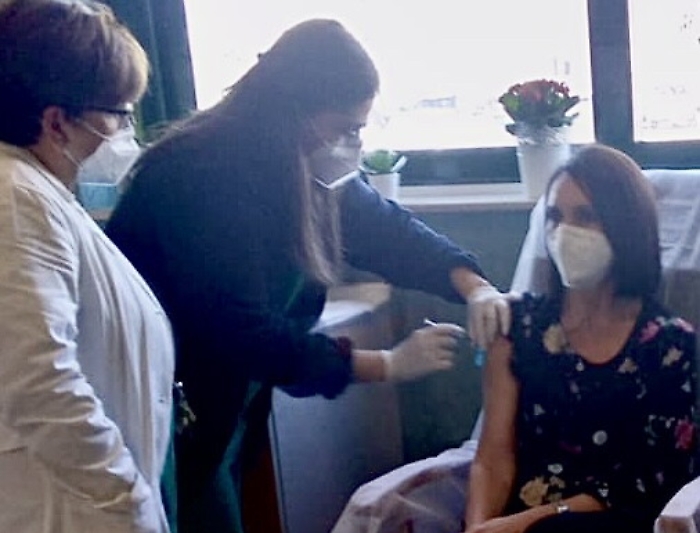 Catania, prima vaccinata all'ospedale Garibaldi