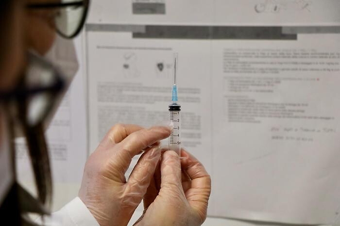 Covid, al Garibaldi di Catania gi&agrave; finita prime dosi di vaccino inviate