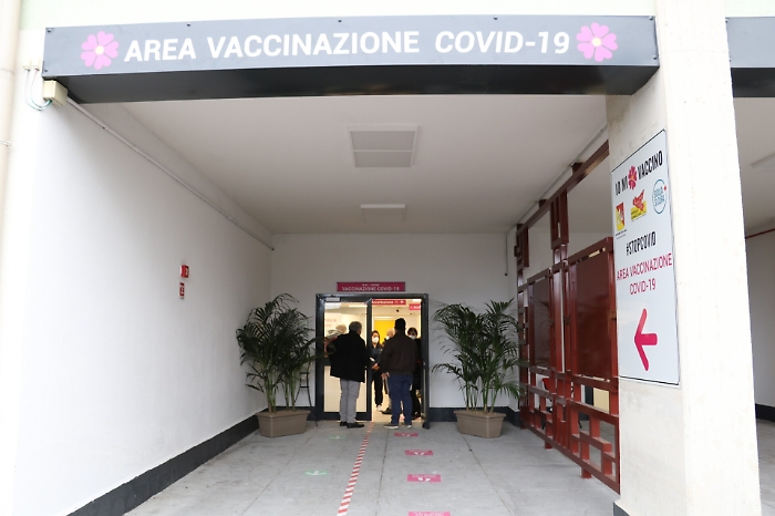 Catania, al Cannizzaro nuovi ambulatori per vaccini anti-Covid