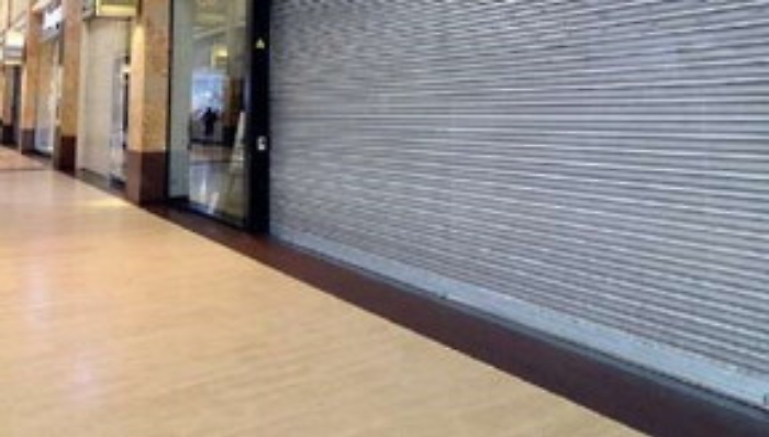 Coronavirus, chiusi un bar e due autolavaggi nell'agrigentino