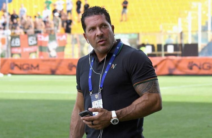 Catania Calcio, Tacopina perde la pazienza: «Sigi vuole firmare sì o no»?