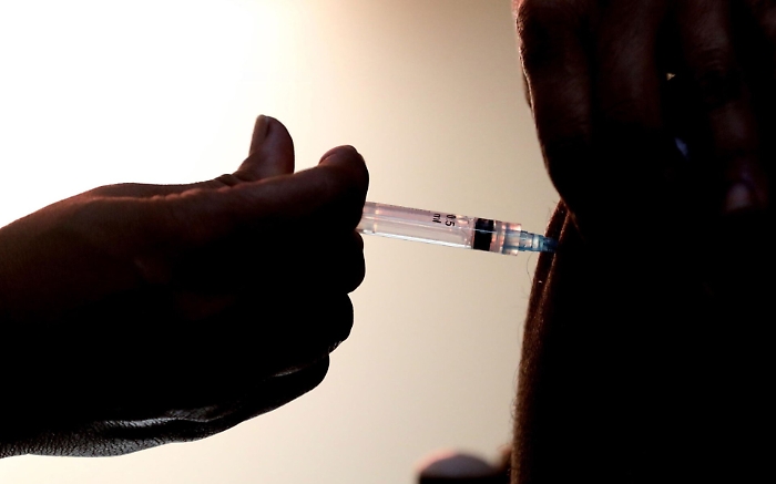 Troppi furbetti del vaccino, gruppo Ars del M5S chiede un monitoraggio