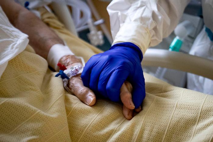 Coronavirus, il bollettino del 17 gennaio: in Sicilia 1.439 nuovi casi e altri 35 morti