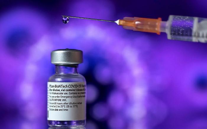 Vaccini, Razza: &laquo;In Sicilia nessun rischio per richiami, ma sosteniamo azione legale contro Pfizer&raquo;