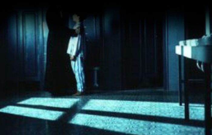 I genitori del minore abusato dal prete a Piazza Armerina: «Diocesi ci offrì soldi per il silenzio»